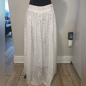 💕White maxi skirt